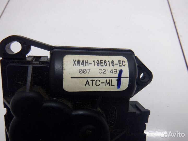 Моторчик заслонок отопителя Jaguar S-type