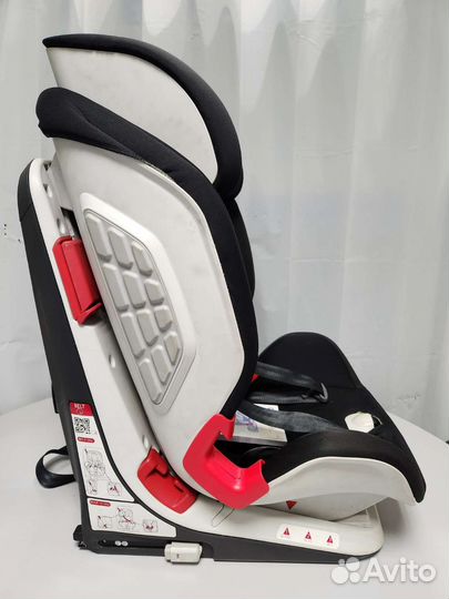 Автокресло Chicco Youniverse Fix