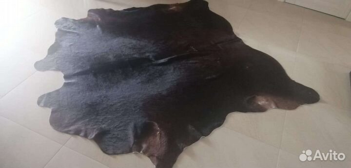 Ковёр из коровьей шкуры