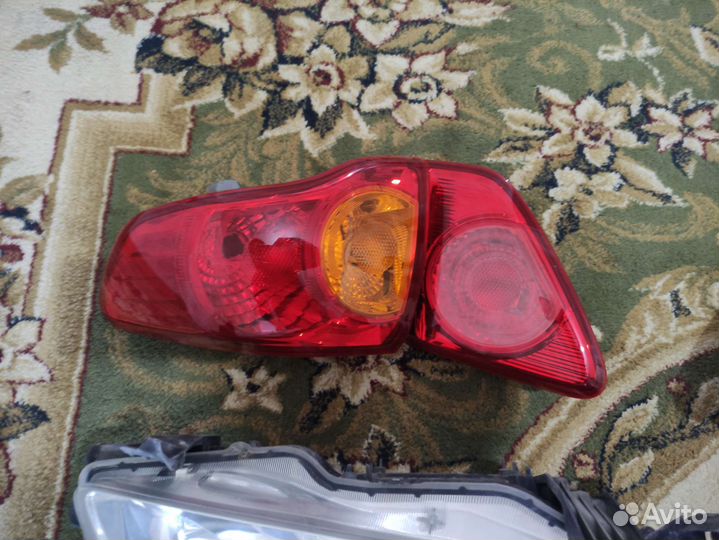 Фара toyota corolla 120