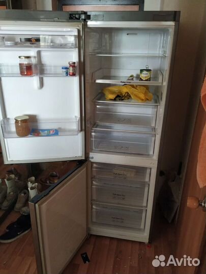 Холодильник samsung