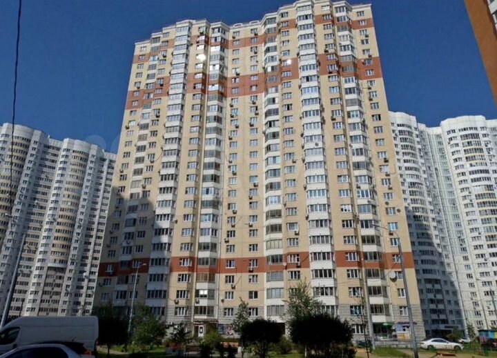 2-к. квартира, 93 м², 16/25 эт.