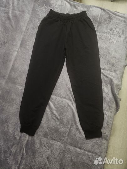 Спортивный костюм. Женский. 44, 46, 48,50,52размер