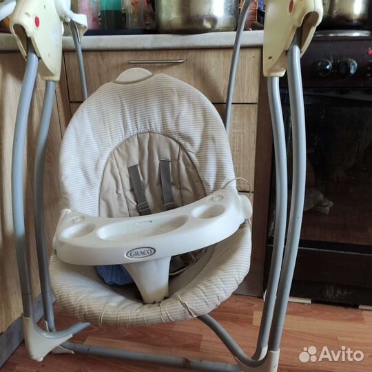 Детские электронные качели graco
