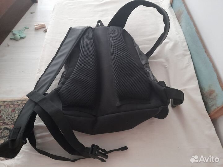 Переноска-рюкзак для собак и кошек