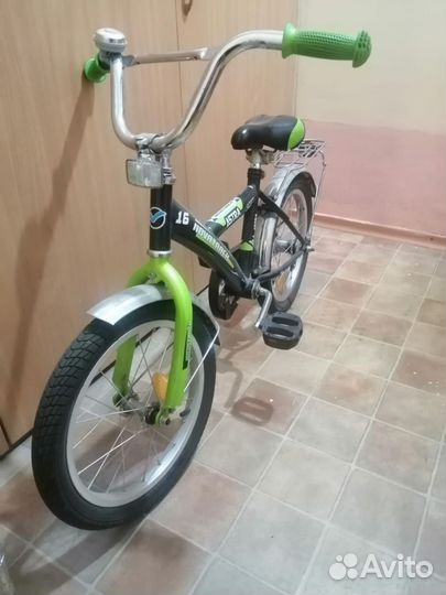 Детский велосипед 16