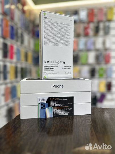 iPhone 15 Pro Max, 256 ГБ
