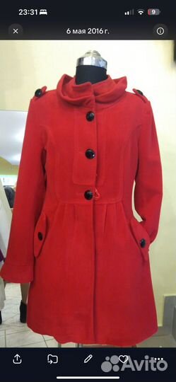 Пальто квртки новое рагиеи 40,42,44