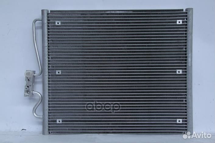 104528C Радиатор кондиционера BMW 7 E38 (94-01)