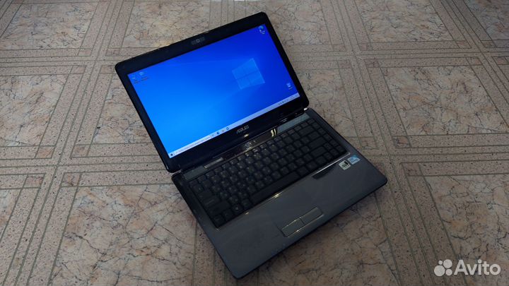 Ноутбук asus, SSD, Nvidia GT220m, 6Гб озу