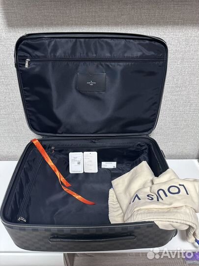 Чемодан louis vuitton