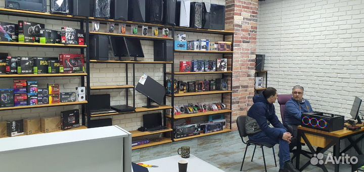 Шустрый ноутбук для работы Lenovo + FullHD + SSD