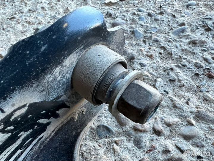 Рычаг передний левый левый Renault Arkana пробег