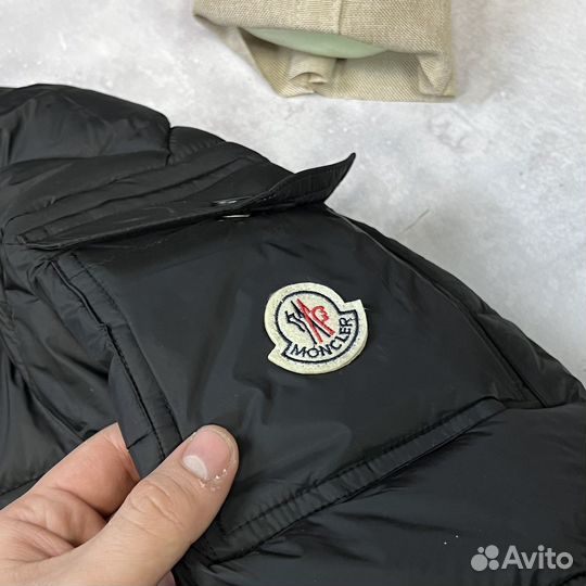 Зимний пуховик Moncler