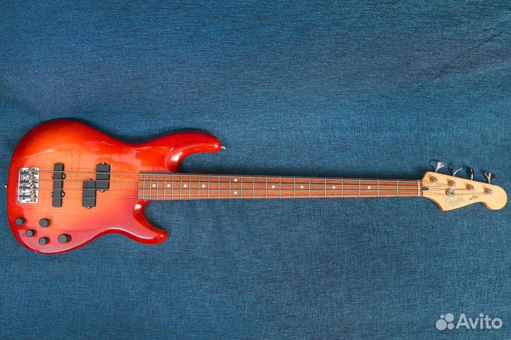 Fender Deluxe Zone Bass