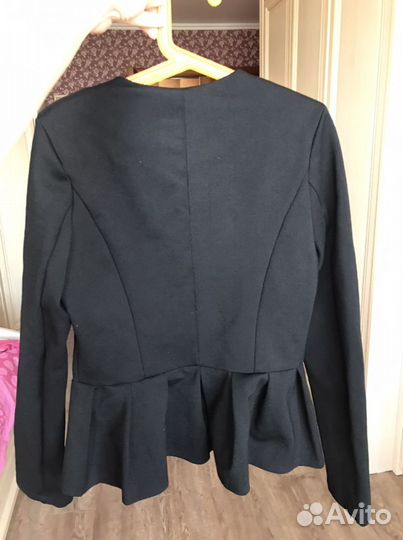 Жакет школьный р.140 Deloras