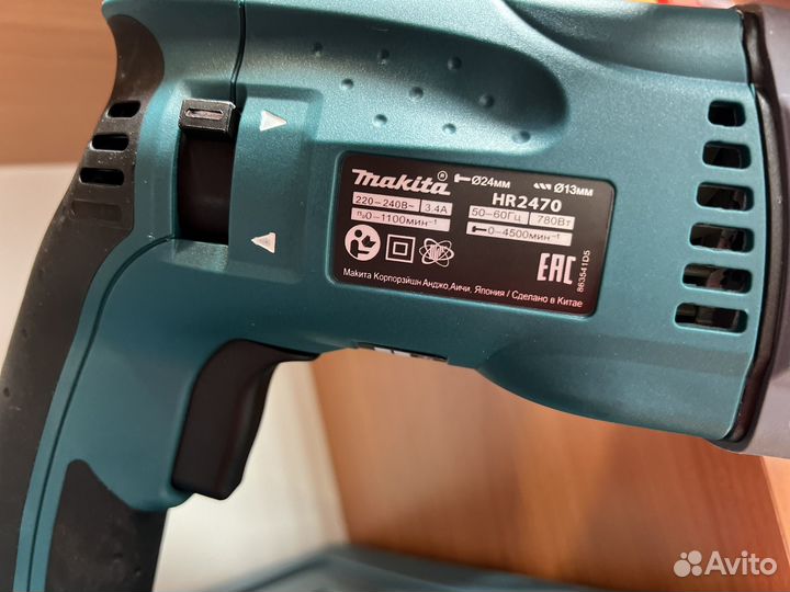 Перфоратор makita