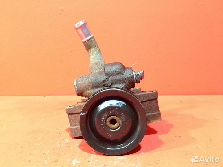 Насос гура для Ford Fusion fxja, 1.4 Duratec (Б/У)