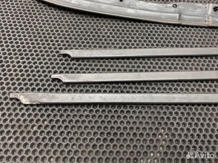 Уплотнитель двери комплект Mercedes-Benz C-Class