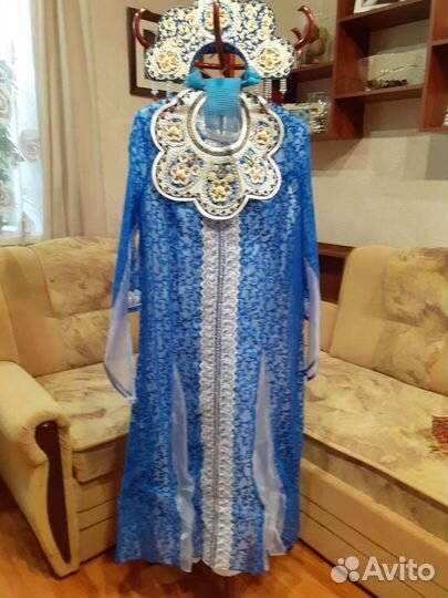 Костюмы карнавальные новые