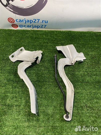 Крепление капота (18) Nissan Note HE12 2017