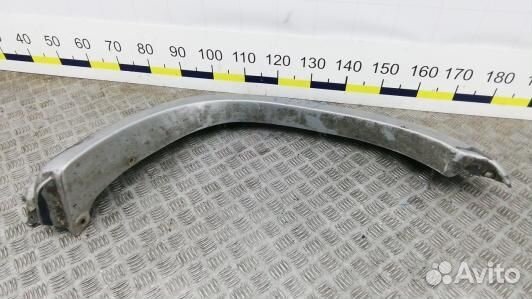 Молдинг крыла переднего правого toyota hilux RN50
