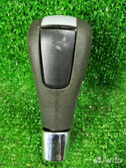 Ручка кулисы кпп Chevrolet Equinox 1