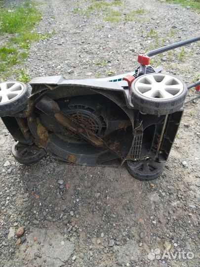 Газонокосилка электрическая