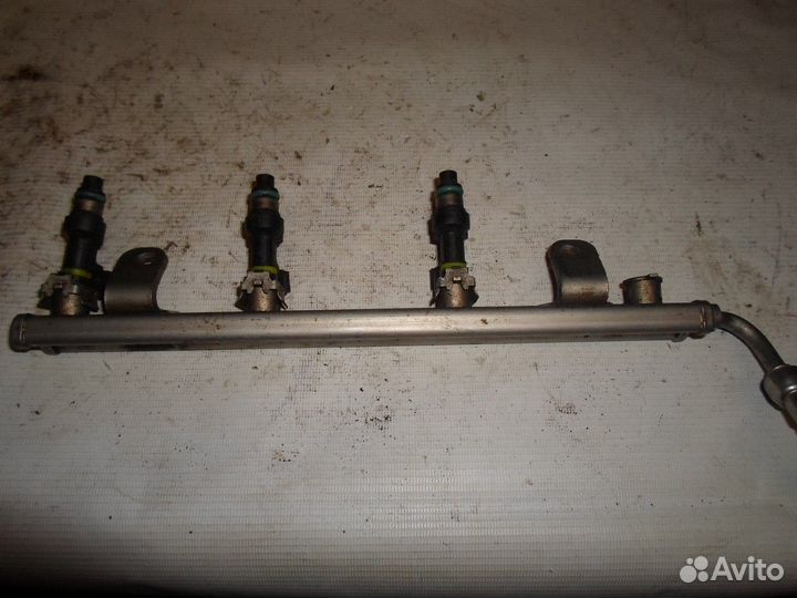 Рейка топливная (рампа)