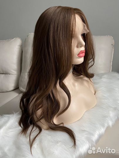 Парик на сетке русый каштан