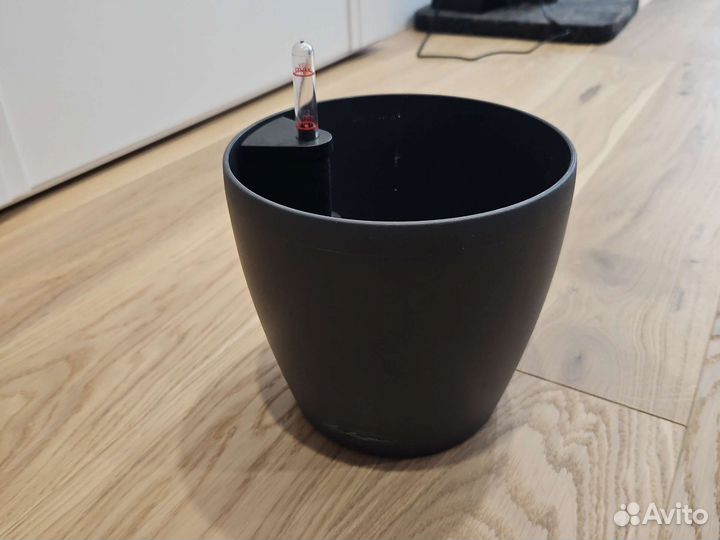 Кашпо с автополивом lechuza d18