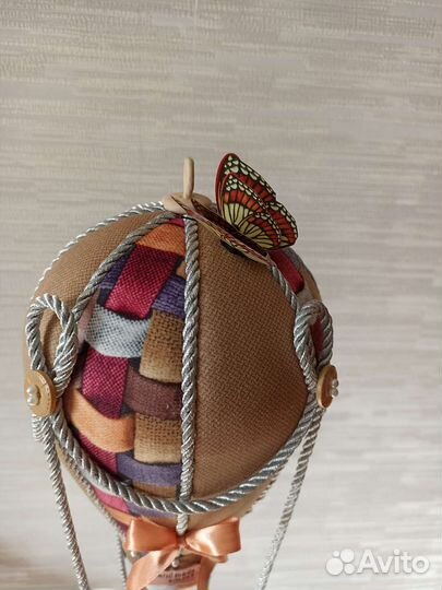 Зайка на шаре, оригинальный подарок для интерьера