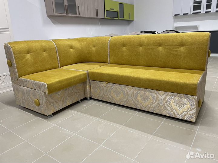 Диван кухоннный