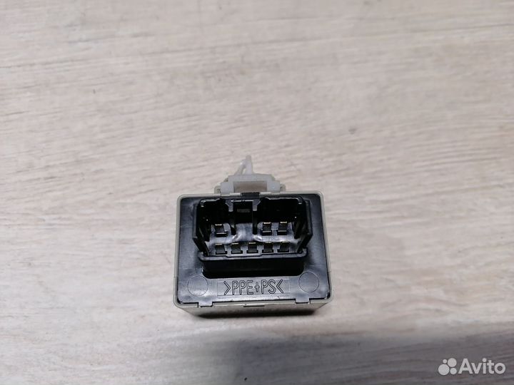 Реле поворотов Toyota Camry V40 Тойота Камри V 40