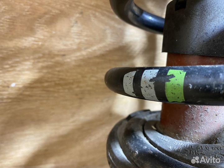 Комплект передних стоек Audi A6 C6 ST206