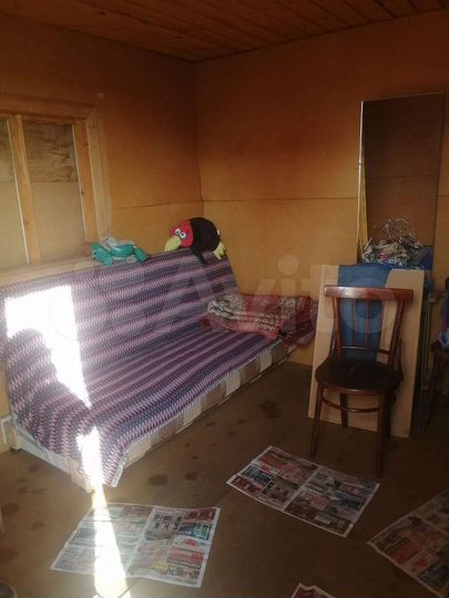 Дом 12 м² на участке 4 сот.