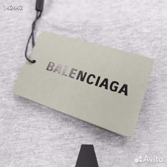 Футболка Balenciaga