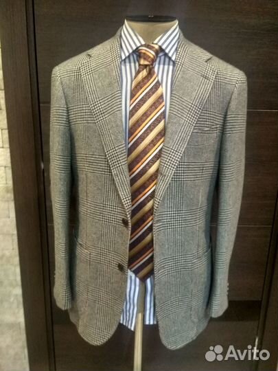 Пошив мужских костюмов на заказ