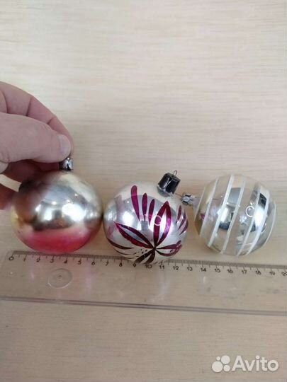 Елочные игрушки Шар