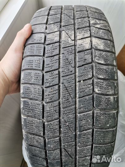 Hankook Winter I'Cept iZ 2 W616 195/50 R16