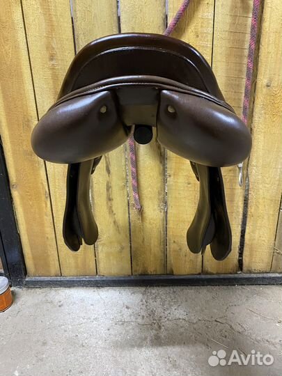 Седло для лошади в отличном состоянии Pessoa