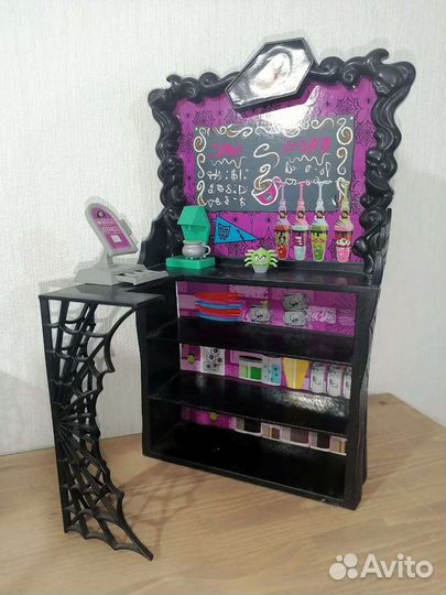 Мебель для Монстр Хай. Кафе