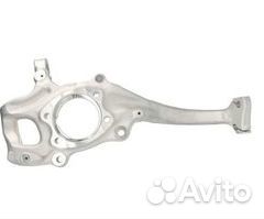 Кулак поворотный передний левый Audi A4 2010