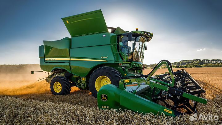 Шнек № AXE42054 комбайна John Deere