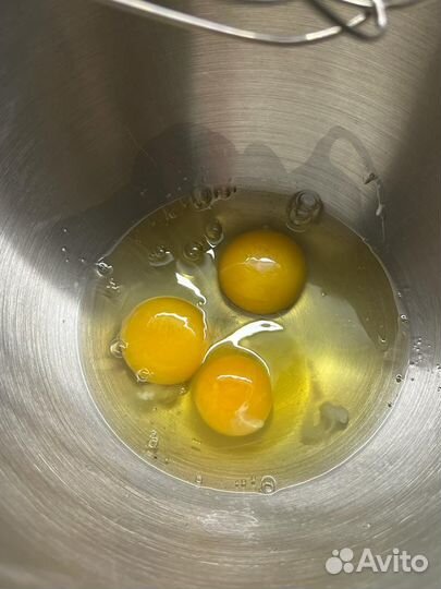 Яйца домашние куриные