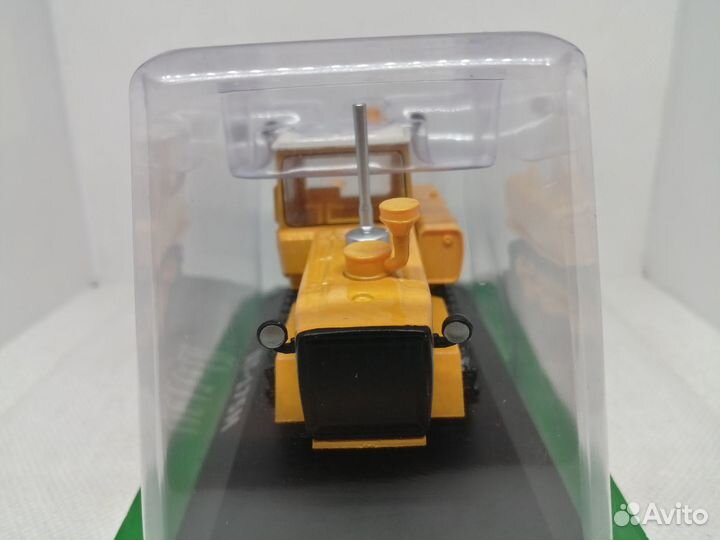 Модель Гусеничный трактор дт-175 «Волгарь»