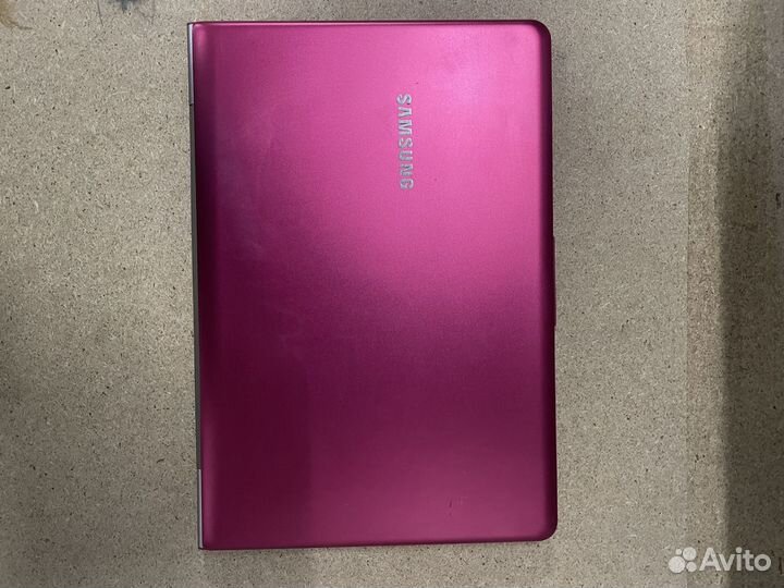 Розовый Samsung /Amd A4/6Gb RAM/SSD120gb