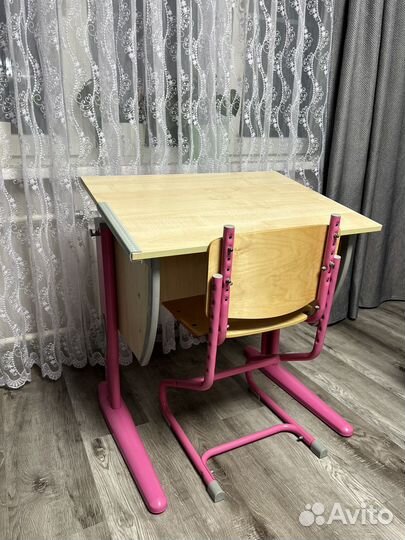 Удобная растущая парта и стул Дэми