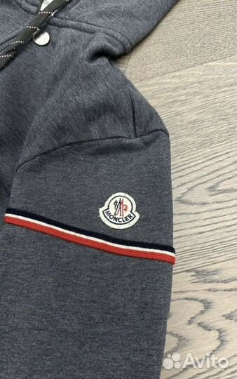 Кофта мужская Moncler с капюшоном M р. Оригинал