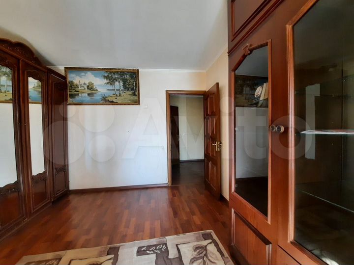 2-к. квартира, 52 м², 1/5 эт.